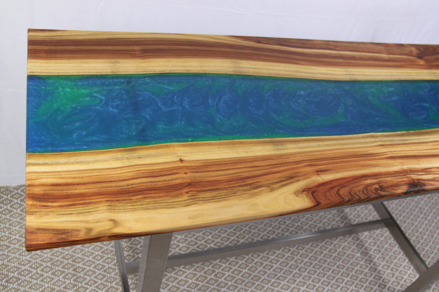 Bar Table
