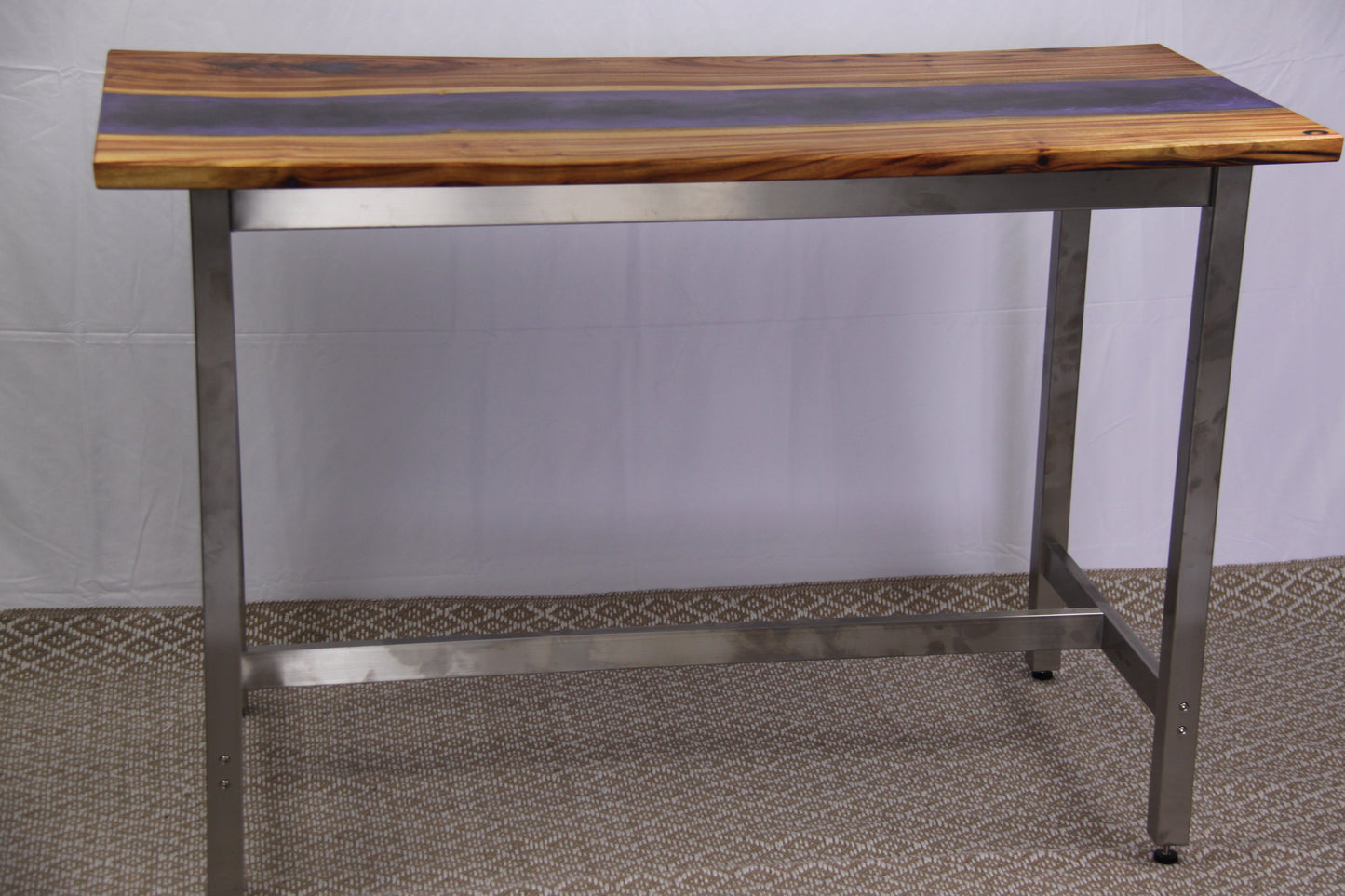 Bar Table