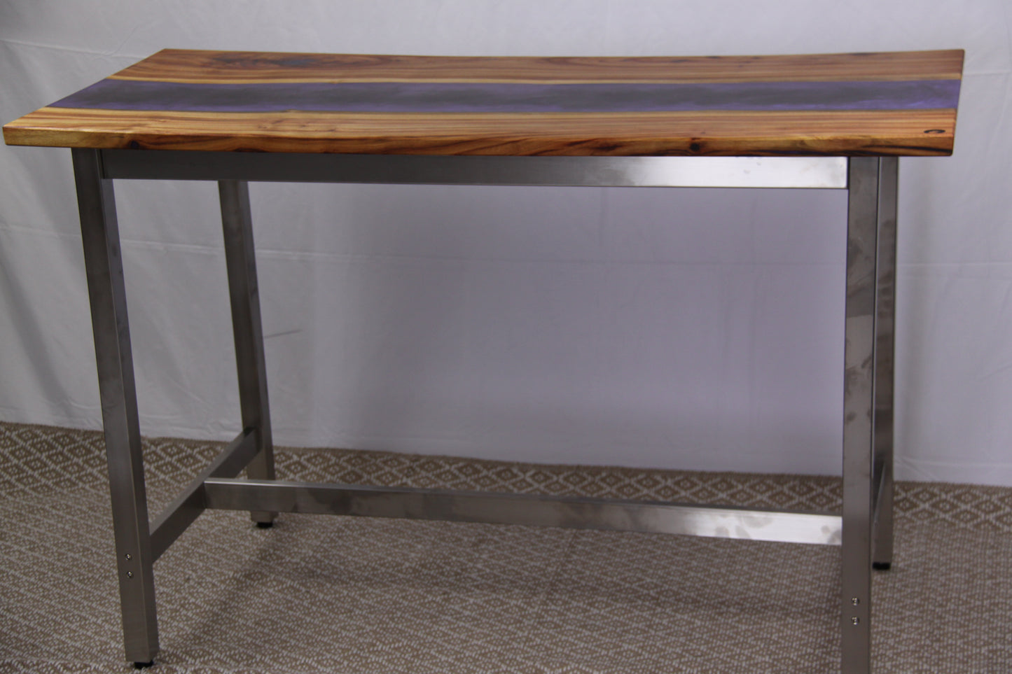 Bar Table
